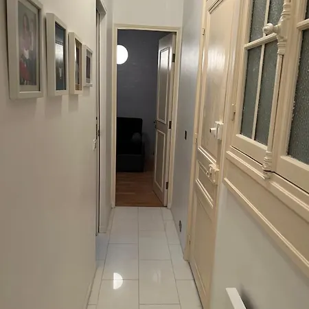 Raynouard Apartment * Paris