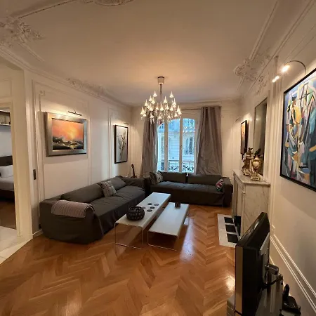 Aparthotel Raynouard Apartment *