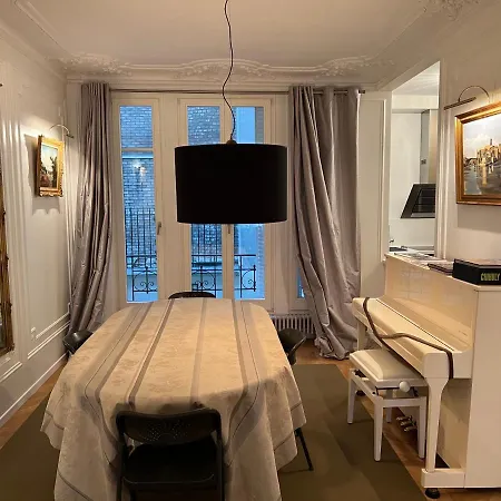 Aparthotel Raynouard Apartment Paris